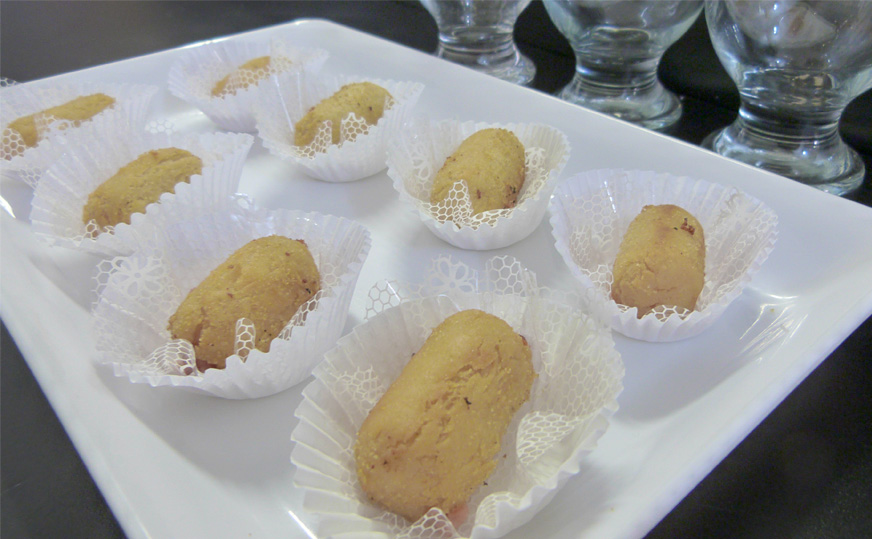 Salgadinhos fritos - Croquete de carne Salgadinhos fritos para festa